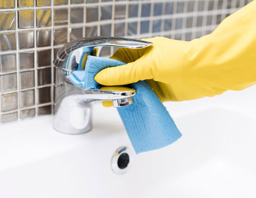 Pulizia professionale bagno